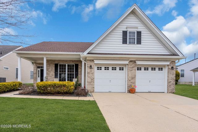 174 Wild Dunes Way, Jackson, NJ 08527