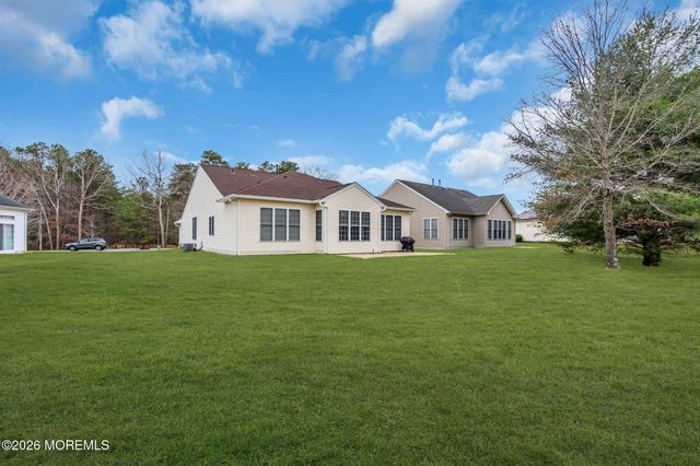 174 Wild Dunes Way, Jackson, NJ 08527