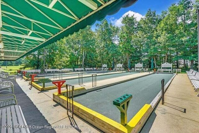 174 Wild Dunes Way, Jackson, NJ 08527