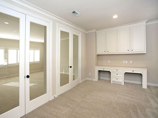 15 Serenade Pines Place, The Woodlands, TX 77382