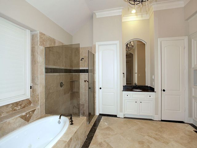 15 Serenade Pines Place, The Woodlands, TX 77382