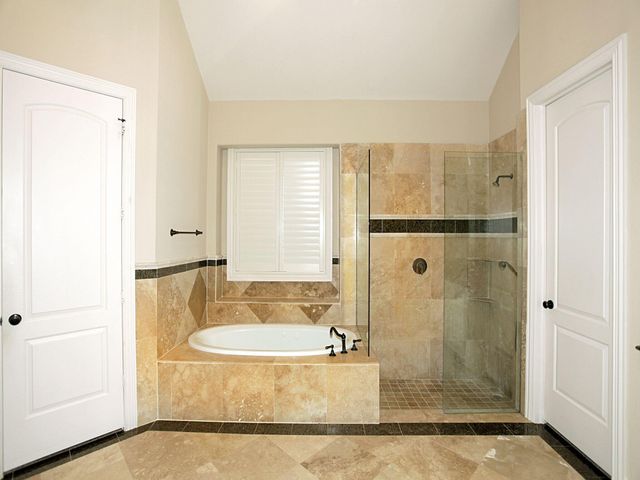 15 Serenade Pines Place, The Woodlands, TX 77382