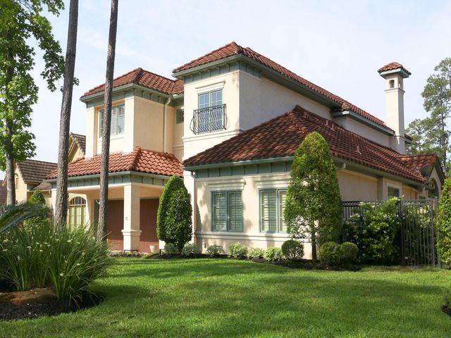 15 Serenade Pines Place, The Woodlands, TX 77382