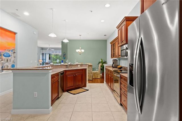 8641 Piazza Del Lago CIR 201, Estero, FL 33928