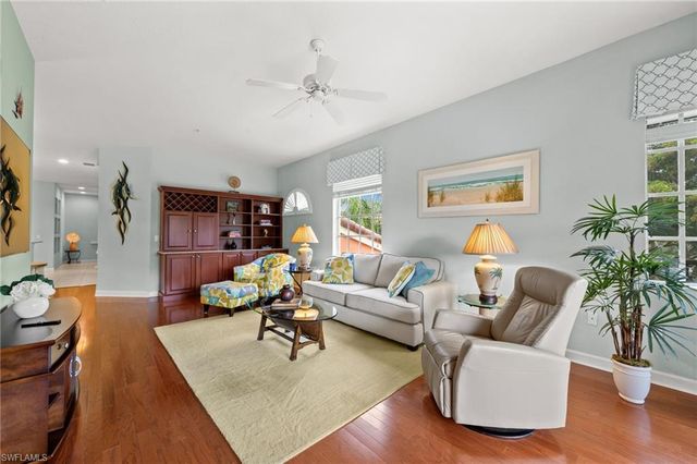 8641 Piazza Del Lago CIR 201, Estero, FL 33928