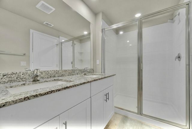 3550 San Bernardino Way, Palm Springs, FL 33461