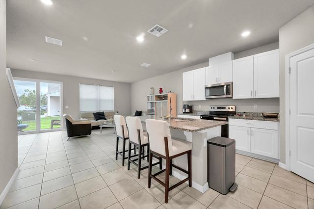 3550 San Bernardino Way, Palm Springs, FL 33461