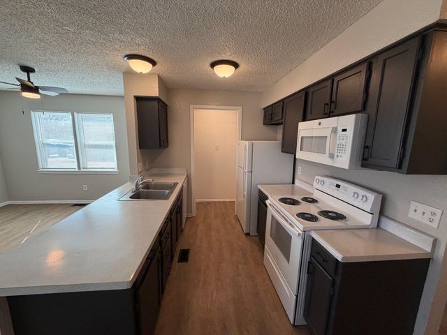 9604 Elgin Avenue, B, Lubbock, TX 79423