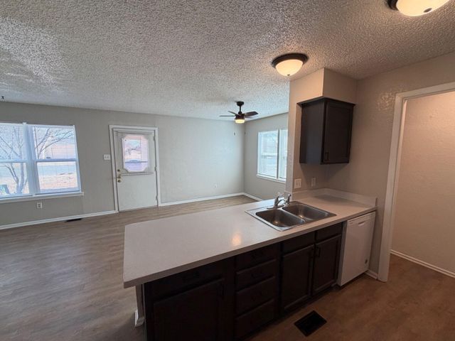 9604 Elgin Avenue, B, Lubbock, TX 79423