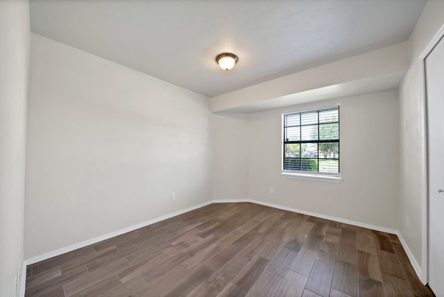 7000 Curry Drive, The Colony, TX 75056