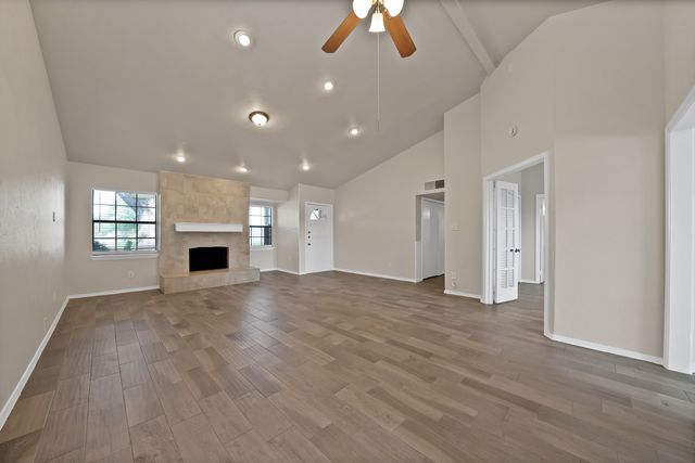 7000 Curry Drive, The Colony, TX 75056