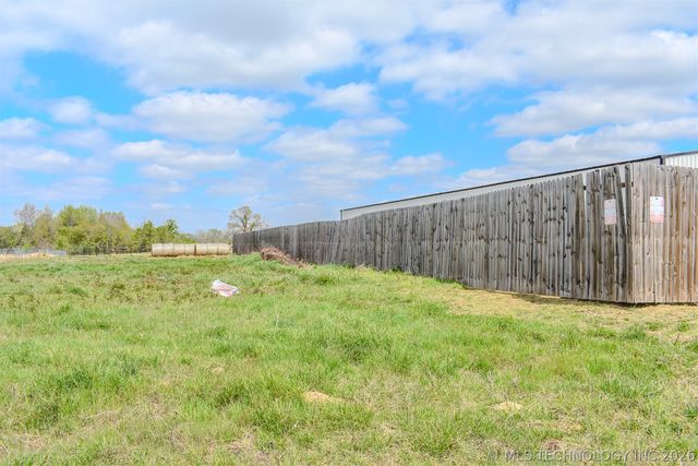 3253 E 2090 Road, Sawyer, OK 74743