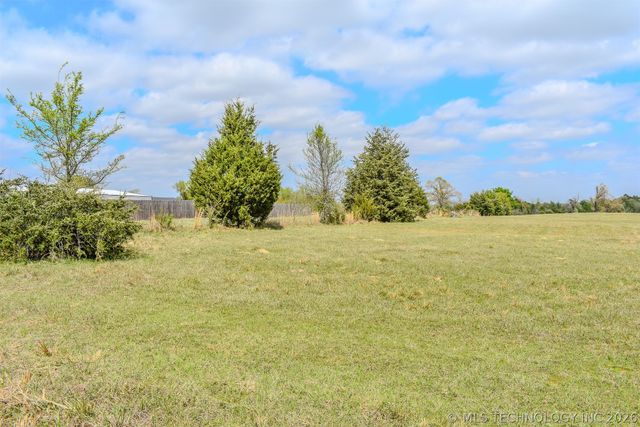 3253 E 2090 Road, Sawyer, OK 74743