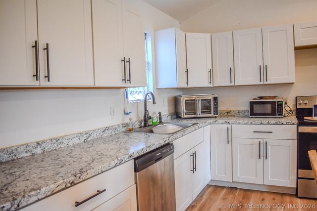 3253 E 2090 Road, Sawyer, OK 74743