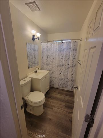 129 E Wakefield Avenue 5, Anaheim, CA 92802