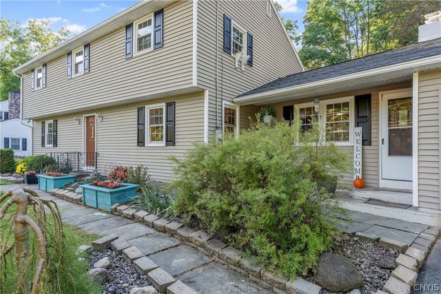109 Old Powder Mill Road, Manlius, NY 13066