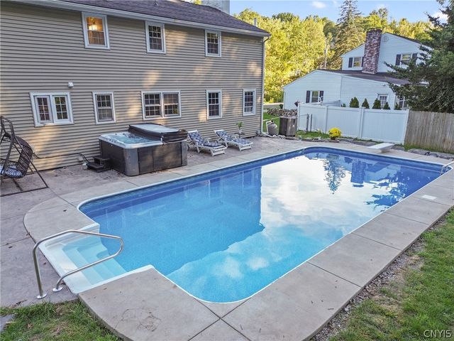 109 Old Powder Mill Road, Manlius, NY 13066
