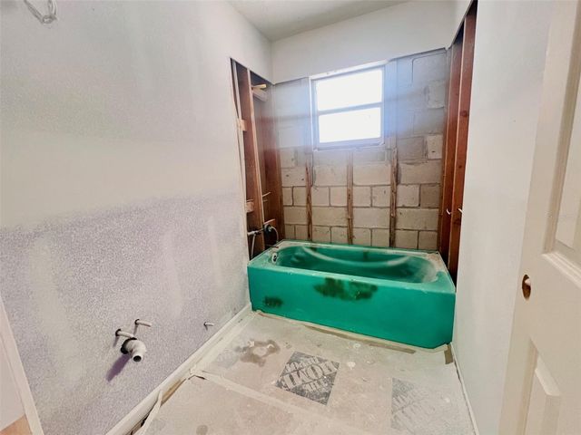 1977 BEACH ROAD 21, Englewood, FL 34223