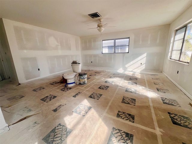 1977 BEACH ROAD 21, Englewood, FL 34223