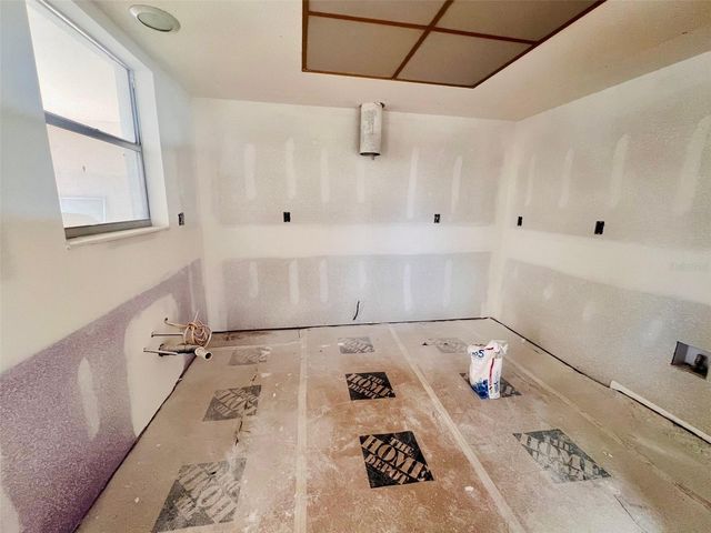 1977 BEACH ROAD 21, Englewood, FL 34223