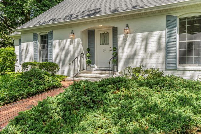 25 Magnolia Road, Pinehurst, NC 28374