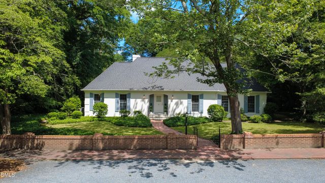 25 Magnolia Road, Pinehurst, NC 28374
