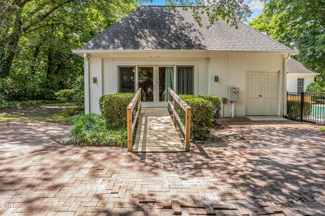 25 Magnolia Road, Pinehurst, NC 28374