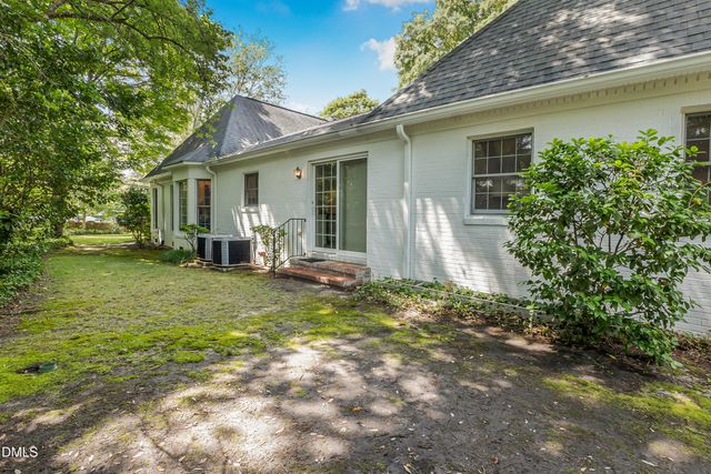 25 Magnolia Road, Pinehurst, NC 28374
