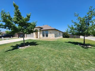 2599 DIAMONDBACK TRL, New Braunfels, TX 78130