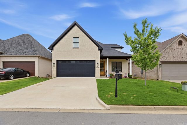845 Wildcreek Circle, Little Rock, AR 72223
