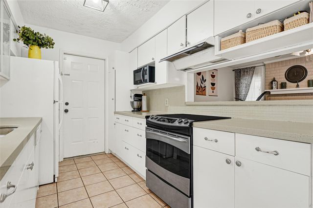 410 Gamewood Drive, Spring, TX 77386