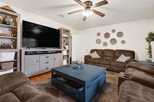 410 Gamewood Drive, Spring, TX 77386