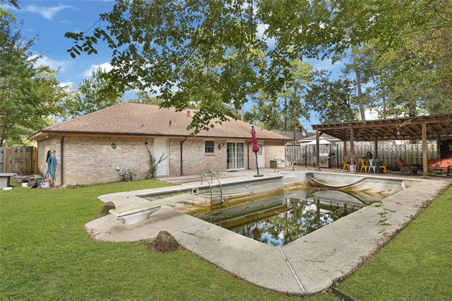 410 Gamewood Drive, Spring, TX 77386