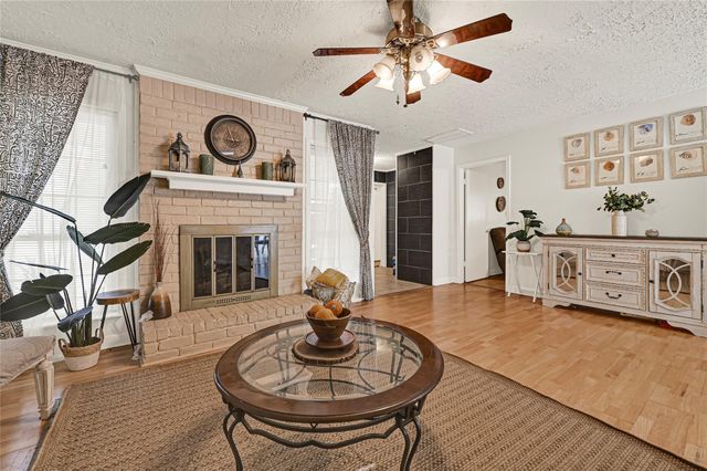 410 Gamewood Drive, Spring, TX 77386