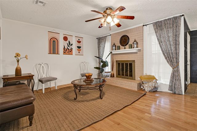 410 Gamewood Drive, Spring, TX 77386