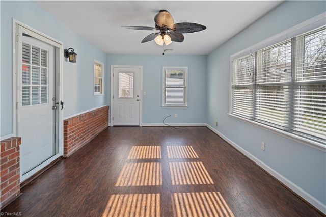 260 S Boyles Street, Pilot Mountain, NC 27041