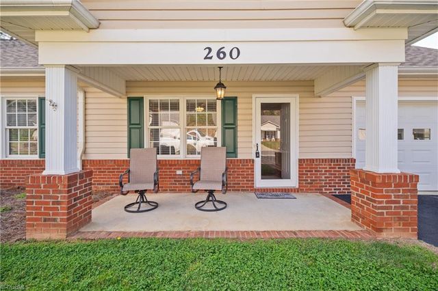 260 S Boyles Street, Pilot Mountain, NC 27041