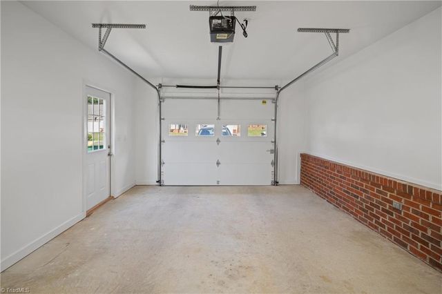 260 S Boyles Street, Pilot Mountain, NC 27041