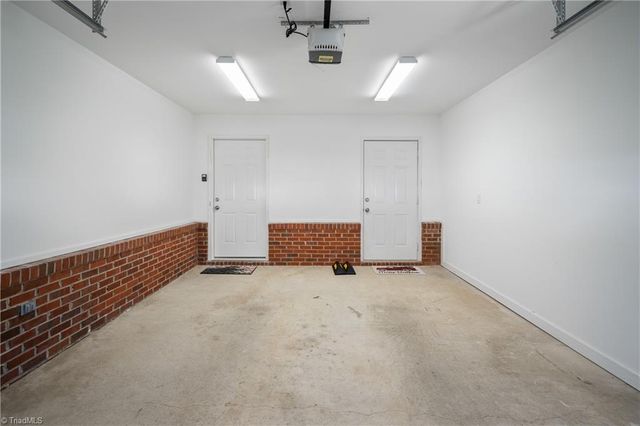 260 S Boyles Street, Pilot Mountain, NC 27041