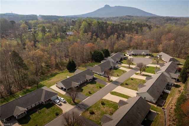 260 S Boyles Street, Pilot Mountain, NC 27041