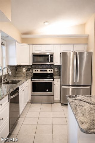 1422 SE 18th ST, Cape Coral, FL 33990