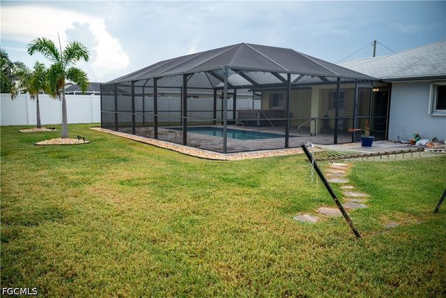 1422 SE 18th ST, Cape Coral, FL 33990