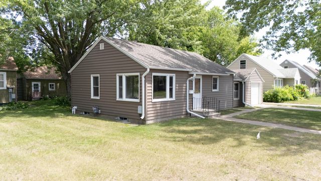 401 13th Avenue NE, Austin, MN 55912