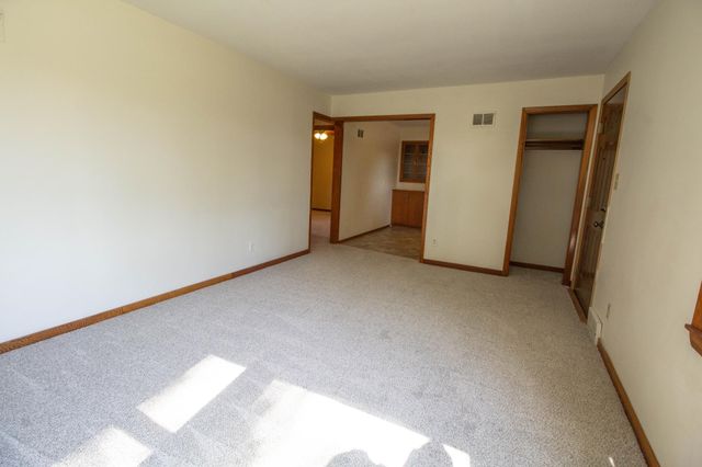 401 13th Avenue NE, Austin, MN 55912