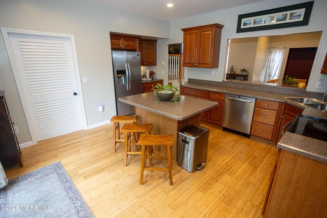 40 Weldon Road, Matawan, NJ 07747