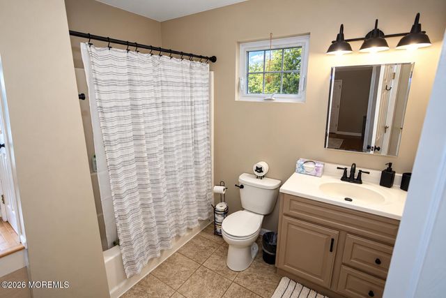40 Weldon Road, Matawan, NJ 07747