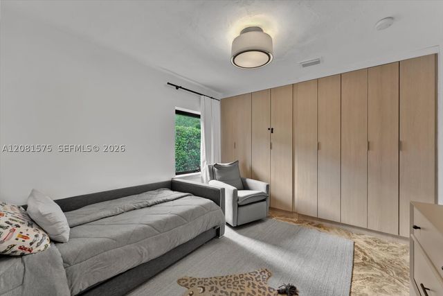 9204 NE 10th Ave, Miami Shores, FL 33138