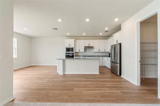 9662 PASSAIC PARKWAY, Orlando, FL 32829