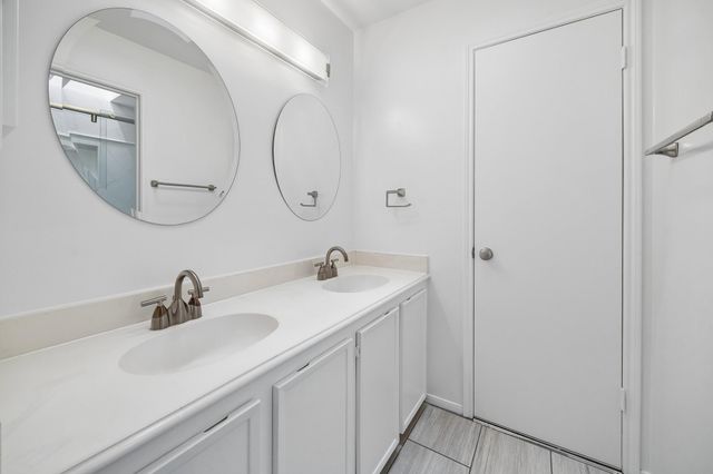 11931 Carriage Hill Drive, Houston, TX 77077