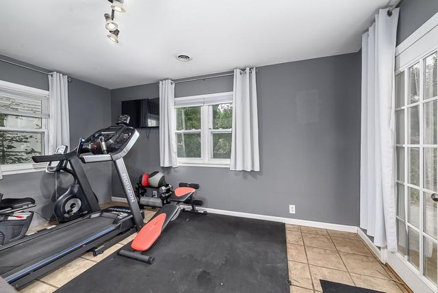 3932 N Spruce Avenue, Kansas City, MO 64117